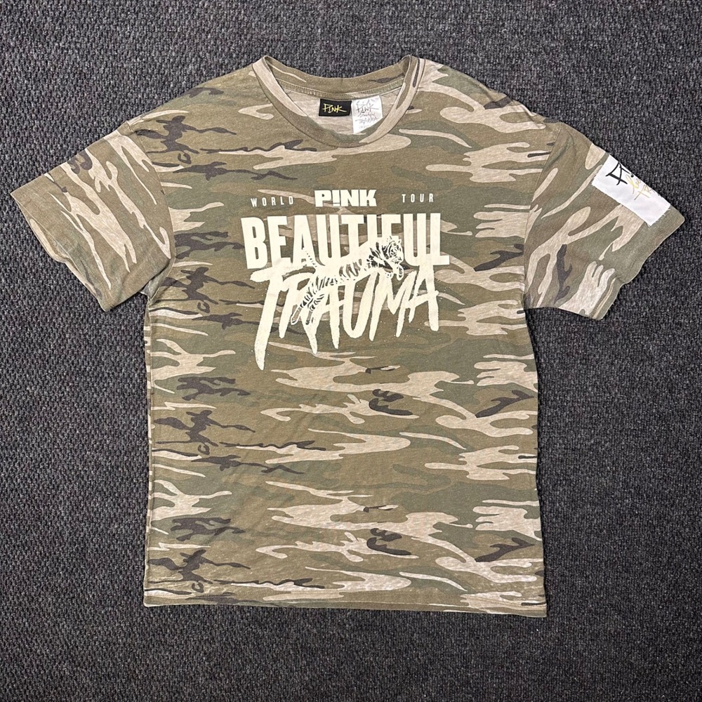 P!nk Beautiful Trauma 2019 World Tour T-Shirt Mens L Green Tiger Camo Concert